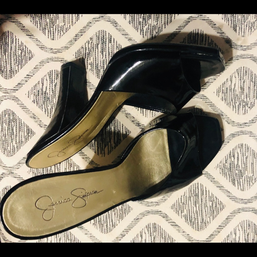 Jessica Simpson high heel shoes